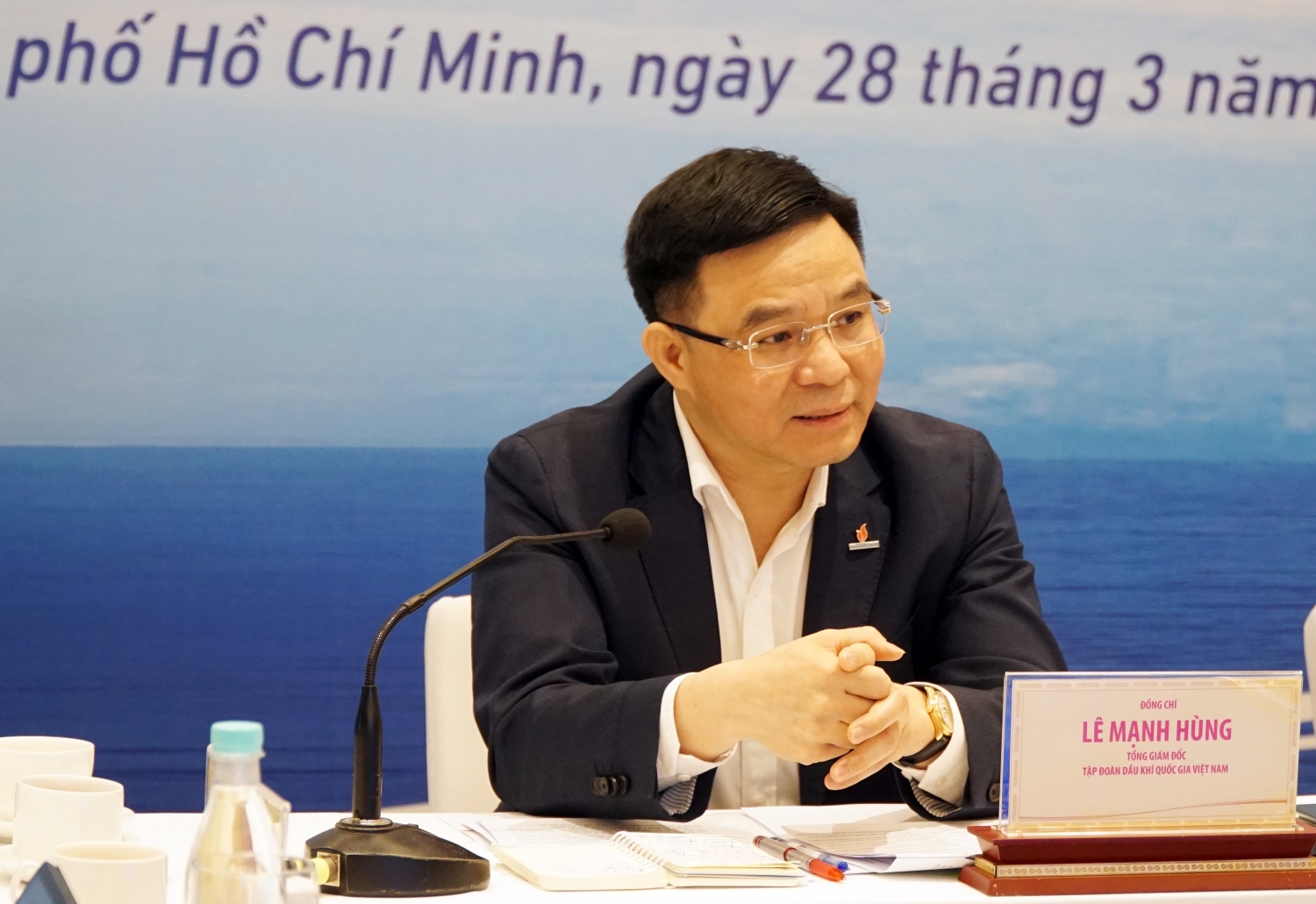 Tổng Giám đốc Petrovietnam Lê Mạnh Hùng Tổng Giám đốc Petrovietnam Lê Mạnh Hùng