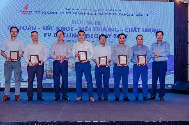 PV Drilling tổ chức Hội nghị HSEQ 2022 PV Drilling tổ chức Hội nghị HSEQ 2022: Nỗ lực duy trì thành tích Zero LTI trên tất cả giàn khoan