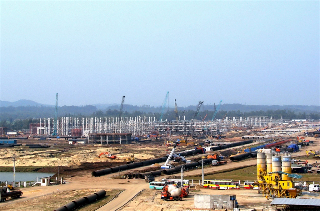 Xây dựng, thử nghiệm vận hành và nghiệm thu NMLD Dung Quất Xây dựng, thử nghiệm vận hành và nghiệm thu NMLD Dung Quất
