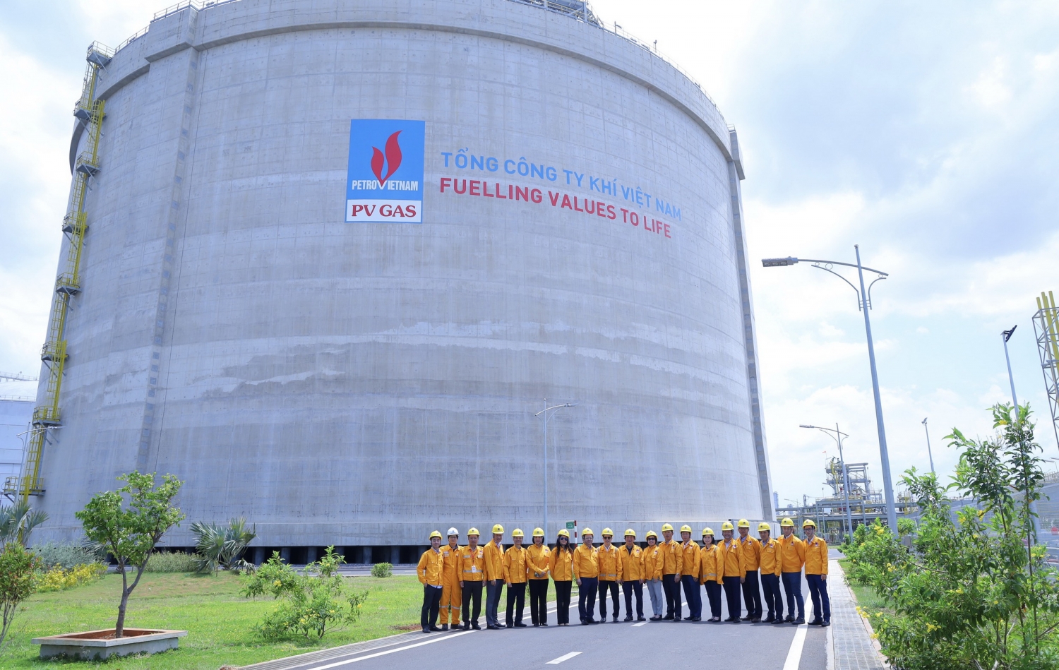 Đoàn công tác khảo sát Dự án Kho cảng LNG Thị Vải của PV GAS - doanh nghiệp đầu tiên ở Việt Nam được công nhận có đủ điều kiện xuất khẩu, nhập khẩu LNG Đoàn công tác khảo sát Dự án Kho cảng LNG Thị Vải của PV GAS - doanh nghiệp đầu tiên ở Việt Nam được công nhận có đủ điều kiện xuất khẩu, nhập khẩu LNG