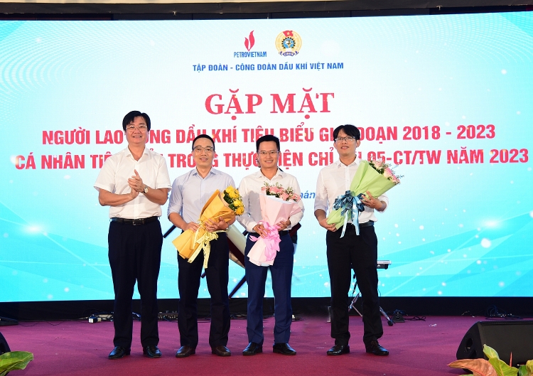 CĐ DKVN gặp mặt Người lao động Dầu khí tiêu biểu 2018-2023 và cá nhân tiêu biểu trong thực hiện tốt Chỉ thị 05-CT/TW năm 2023 CĐ DKVN gặp mặt Người lao động Dầu khí tiêu biểu giai đoạn 2018-2023