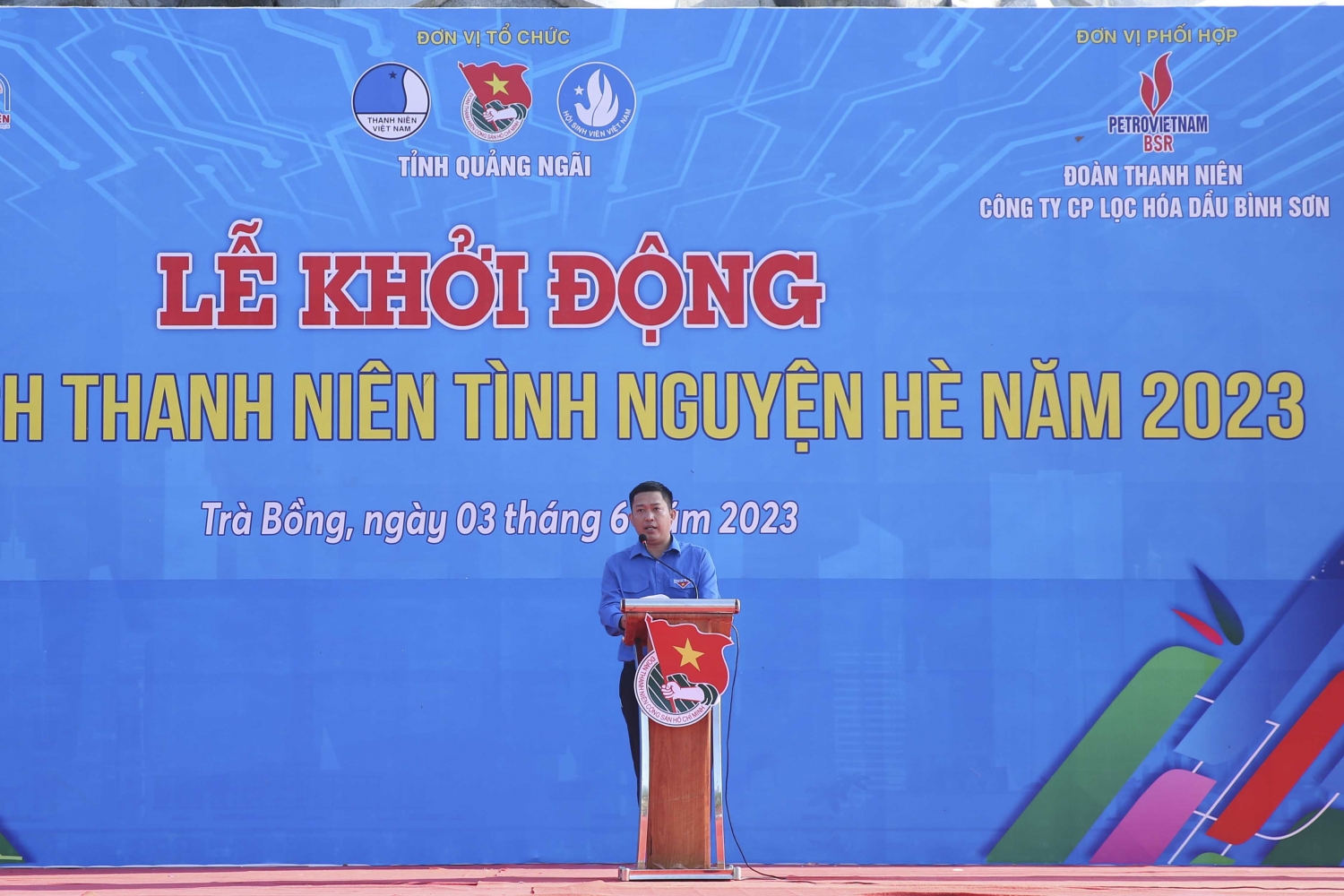 Tuổi trẻ BSR xung kích trong chiến dịch Thanh niên tình nguyện hè năm 2023 của tỉnh Quảng Ngãi Tuổi trẻ BSR xung kích trong chiến dịch Thanh niên tình nguyện hè năm 2023 của tỉnh Quảng Ngãi