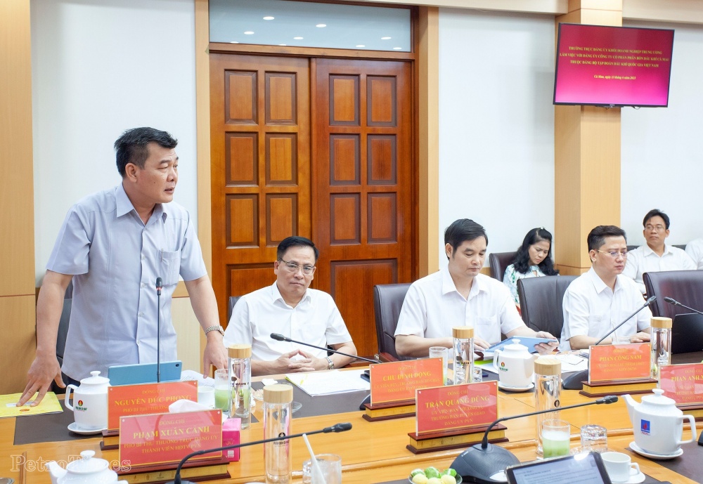 Thường trực Đảng ủy Khối DNTƯ làm việc với Đảng ủy PVCFC Thường trực Đảng ủy Khối DNTƯ làm việc với Đảng ủy PVCFC