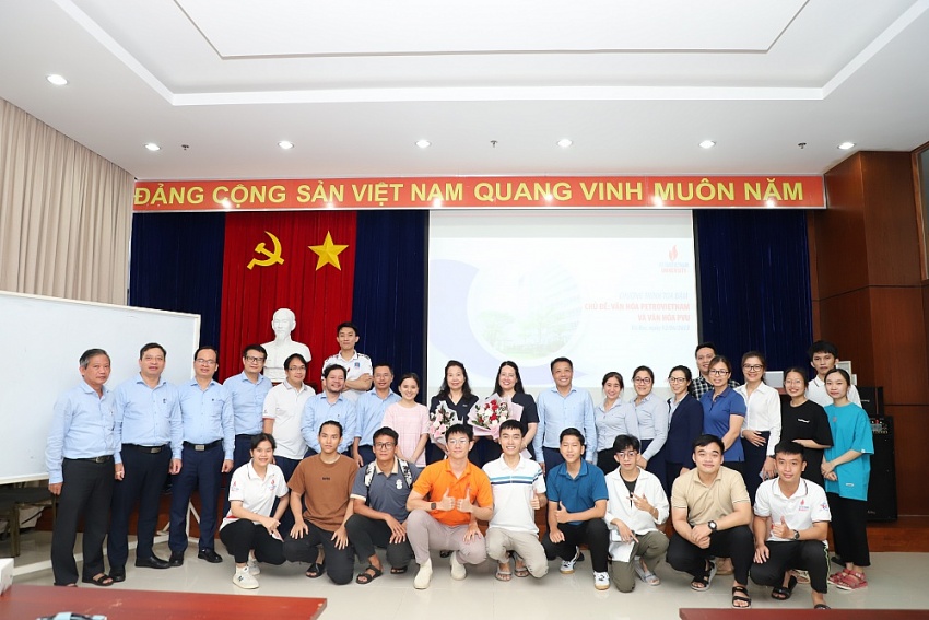 Tọa đàm “Văn hóa Petrovietnam và văn hóa PVU” Tọa đàm “Văn hóa Petrovietnam và văn hóa PVU”
