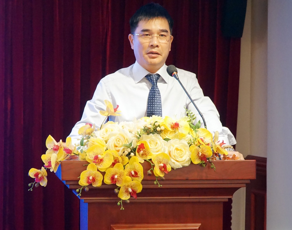 Đồng chí Nguyễn Viết Lưu, Phó Tổng Giám đốc BIENDONG POC Đồng chí Nguyễn Viết Lưu, Phó Tổng Giám đốc BIENDONG POC