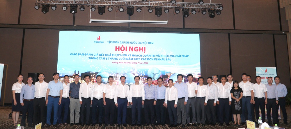 Các đơn vị khâu sau đóng vai trò quan trọng trong sự phát triển của Petrovietnam Các đơn vị khâu sau đóng vai trò quan trọng trong sự phát triển của Petrovietnam
