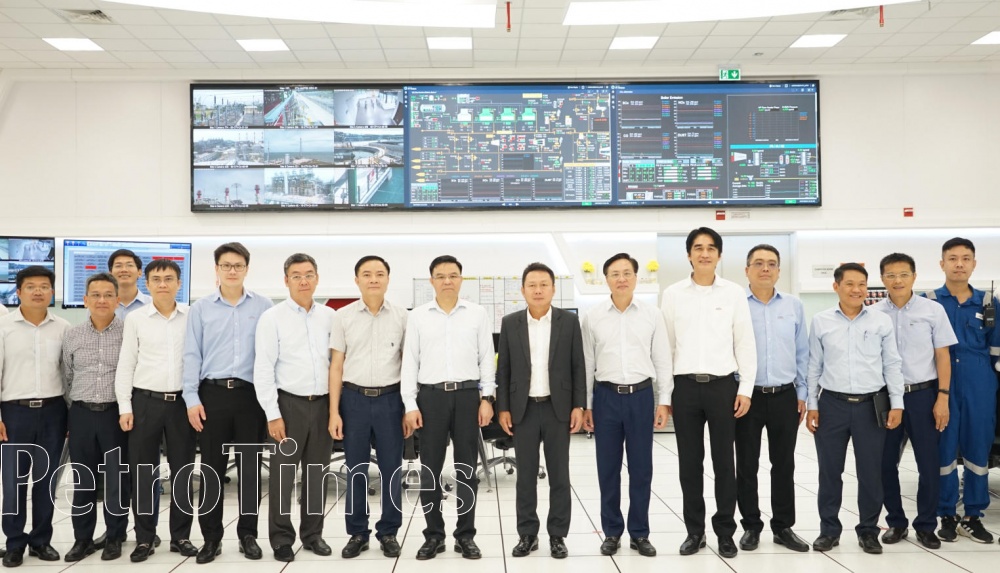 Lãnh đạo Petrovietnam thăm Tổ hợp Lọc hóa dầu Long Sơn và khảo sát khu vực dự kiến đầu tư dự án tại Long Sơn
