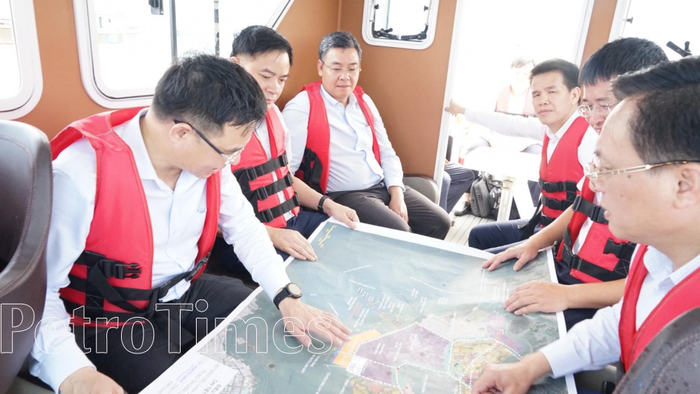 Lãnh đạo Petrovietnam thăm Tổ hợp Lọc hóa dầu Long Sơn và khảo sát khu vực dự kiến đầu tư dự án tại Long Sơn
