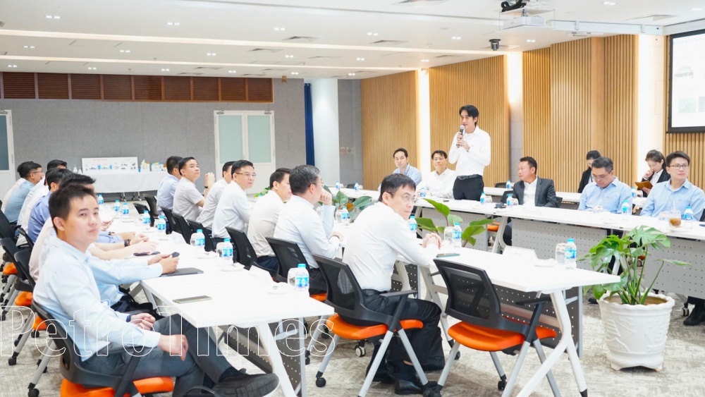 Lãnh đạo Petrovietnam thăm Tổ hợp Lọc hóa dầu Long Sơn và khảo sát khu vực dự kiến đầu tư dự án tại Long Sơn