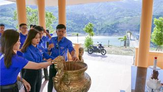 Hành trình đền ơn đáp nghĩa của Đoàn Thanh niên BSR và PV Power về đến huyện Sơn Tây, Quảng Ngãi