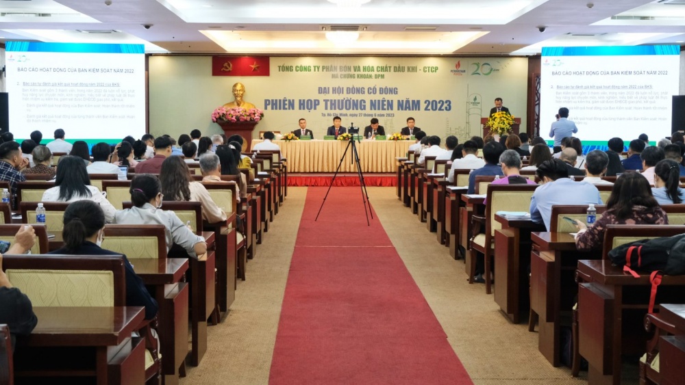 Cách Đạm Phú Mỹ đến gần hơn với cổ đông Cách Đạm Phú Mỹ đến gần hơn với cổ đông