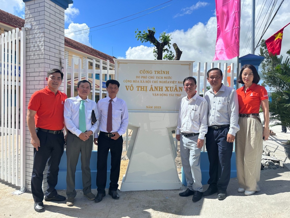 PVEP tài trợ xây dựng Trường Tiểu học và THCS Vĩnh Phước, tỉnh An Giang PVEP tài trợ 5 tỷ đồng xây dựng Trường Tiểu học và THCS Vĩnh Phước, tỉnh An Giang