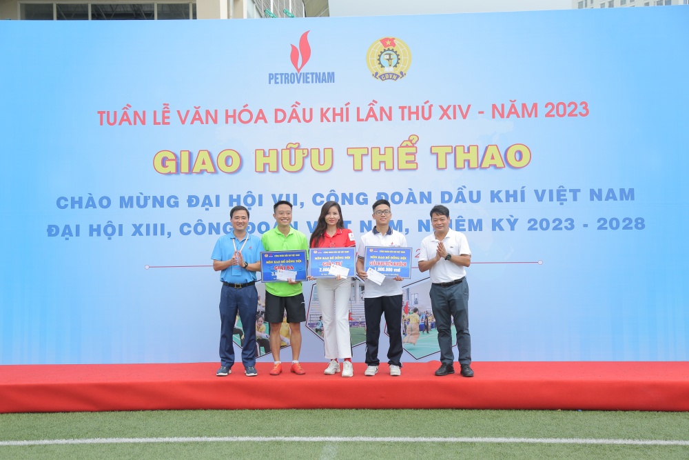 Sôi nổi giải giao hữu thể thao hưởng ứng Tuần lễ Văn hóa Dầu khí lần thứ XIV Sôi nổi giải giao hữu thể thao hưởng ứng Tuần lễ Văn hóa Dầu khí lần thứ XIV