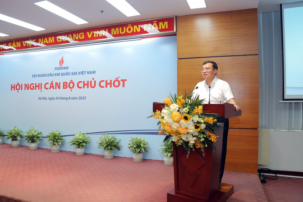 Petrovietnam tổ chức Hội nghị cán bộ chủ chốt giới thiệu nhân sự bổ nhiệm chức vụ Phó Tổng Giám đốc Tập đoàn Petrovietnam tổ chức Hội nghị cán bộ chủ chốt giới thiệu nhân sự bổ nhiệm chức vụ Phó Tổng Giám đốc Tập đoàn
