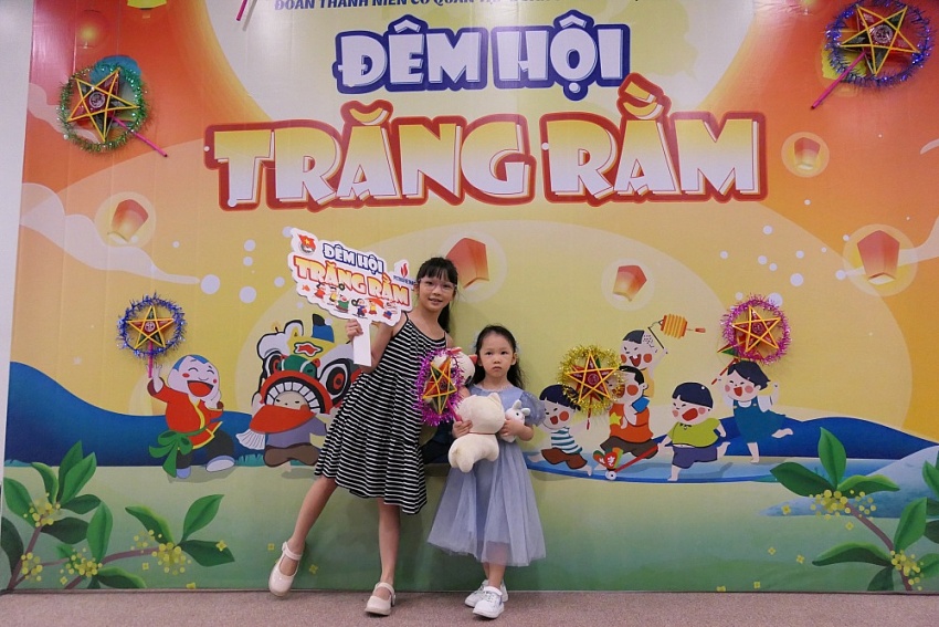 Đoàn Thanh niên Cơ quan Tập đoàn tổ chức Đêm hội trăng rằm 2023