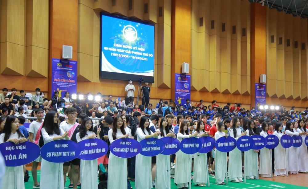 Petrovietnam đồng hành cùng Giải Cầu lông học sinh – sinh viên Hà Nội tranh cúp báo Tuổi trẻ Thủ đô lần thứ X Petrovietnam đồng hành cùng Giải Cầu lông học sinh – sinh viên Hà Nội tranh cúp báo Tuổi trẻ Thủ đô lần thứ X