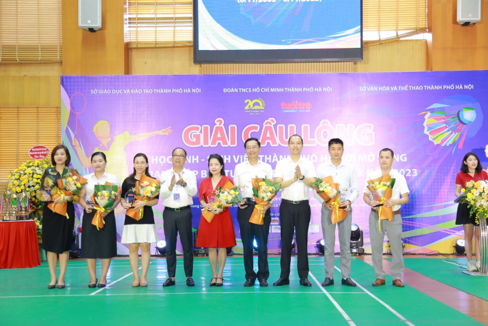 Petrovietnam đồng hành cùng Giải Cầu lông học sinh – sinh viên Hà Nội tranh cúp báo Tuổi trẻ Thủ đô lần thứ X Petrovietnam đồng hành cùng Giải Cầu lông học sinh – sinh viên Hà Nội tranh cúp báo Tuổi trẻ Thủ đô lần thứ X