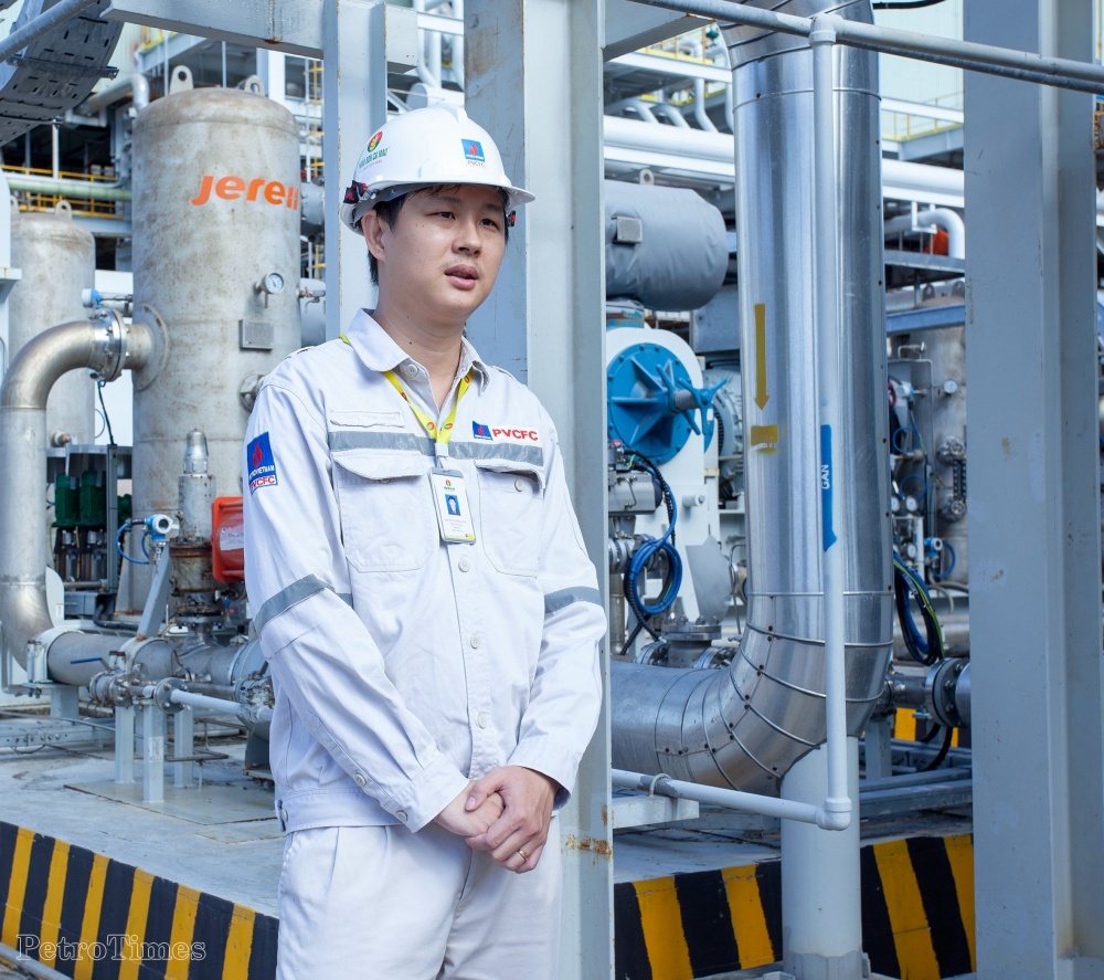 Kỹ sư Nguyễn Trường Giang: Điển hình của tinh thần sáng tạo và không ngừng học hỏi Kỹ sư Nguyễn Trường Giang: Điển hình của tinh thần sáng tạo và không ngừng học hỏi