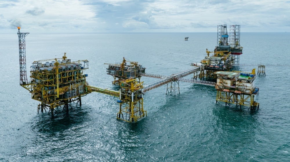 Tác phẩm dự thi của tác giả Lê Văn Long thuộc Xí nghiệp Khai thác Dầu khí - Vietsovpetro. Tác phẩm dự thi của tác giả Lê Văn Long thuộc Xí nghiệp Khai thác Dầu khí - Vietsovpetro.