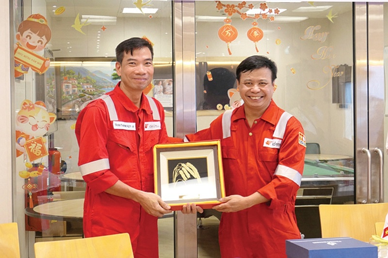 Chuyện Chuyện