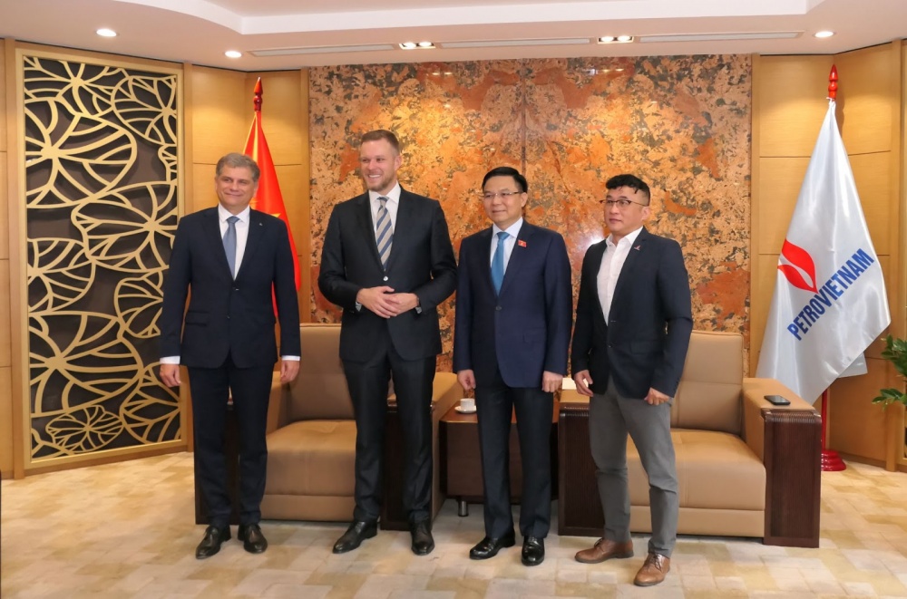 Tổng Giám đốc Petrovietnam Lê Mạnh Hùng tiếp đoàn Bộ Ngoại giao và lãnh đạo Công ty Dầu khí Quốc gia Lithuania Tổng Giám đốc Petrovietnam Lê Mạnh Hùng tiếp đoàn Bộ Ngoại giao và lãnh đạo Công ty Dầu khí Quốc gia Lithuania