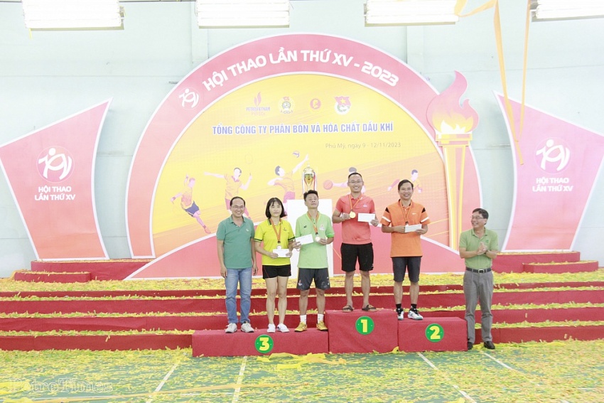 Hội thao PVFCCo lần thứ 15 - 2023: Đoàn kết, đồng lòng đột phá những giới hạn Hội thao PVFCCo lần thứ 15 năm 2023: Đoàn kết, đồng lòng đột phá những giới hạn