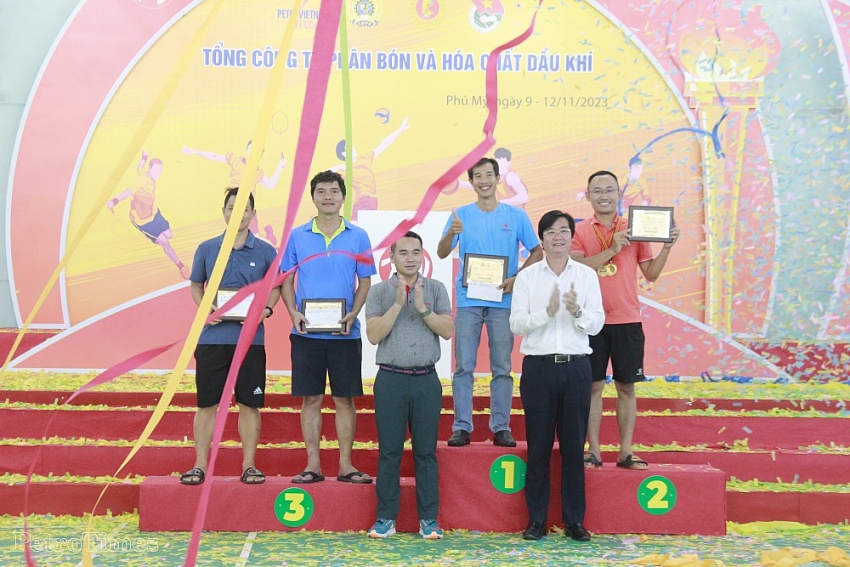 Hội thao PVFCCo lần thứ 15 - 2023: Đoàn kết, đồng lòng đột phá những giới hạn Hội thao PVFCCo lần thứ 15 năm 2023: Đoàn kết, đồng lòng đột phá những giới hạn
