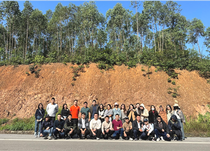 Đoàn Thanh niên VPI, PVChem, PVPGB, FECON tổ chức chương trình đào tạo thực địa kết hợp an sinh xã hội tại Hà Giang”