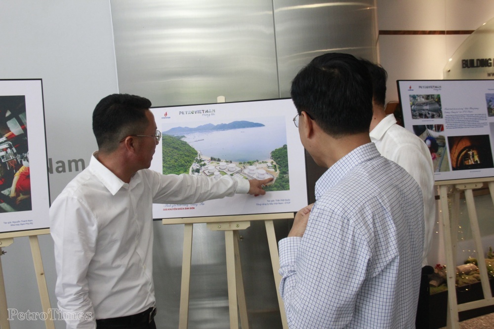 Cuộc thi ảnh “Petrovietnam trong tôi”: Tưng bừng lễ trao giải và triển lãm tại khu vực TP Hồ Chí Minh