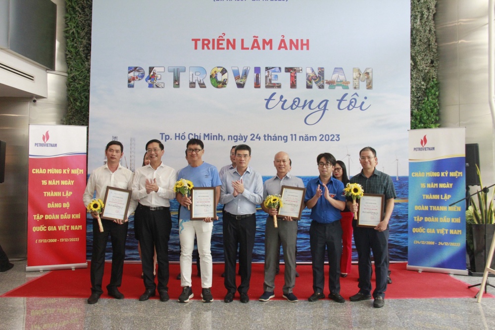 Cuộc thi ảnh “Petrovietnam trong tôi”: Tưng bừng lễ trao giải và triển lãm tại khu vực TP Hồ Chí Minh