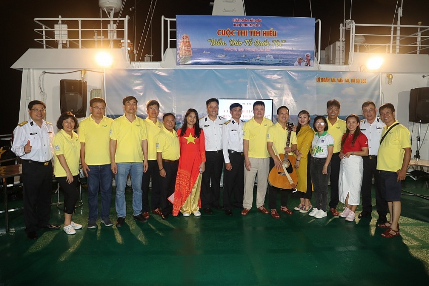 Mệnh lệnh của trái tim: Kỳ 2 - Biển đảo Tổ quốc trong trái tim Người Dầu khí Kỳ 2: Biển đảo Tổ quốc trong trái tim Người Dầu khí