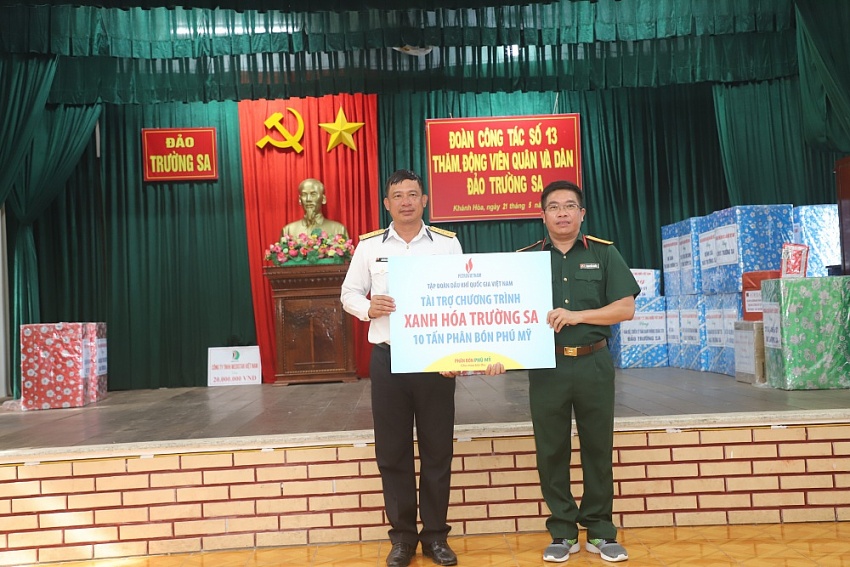 Mệnh lệnh của trái tim: Kỳ 2 - Biển đảo Tổ quốc trong trái tim Người Dầu khí Kỳ 2: Biển đảo Tổ quốc trong trái tim Người Dầu khí