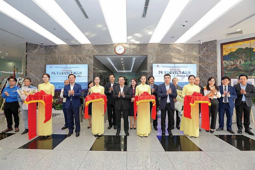 Thấy gì qua cuộc thi ảnh 'Petrovietnam trong tôi”?