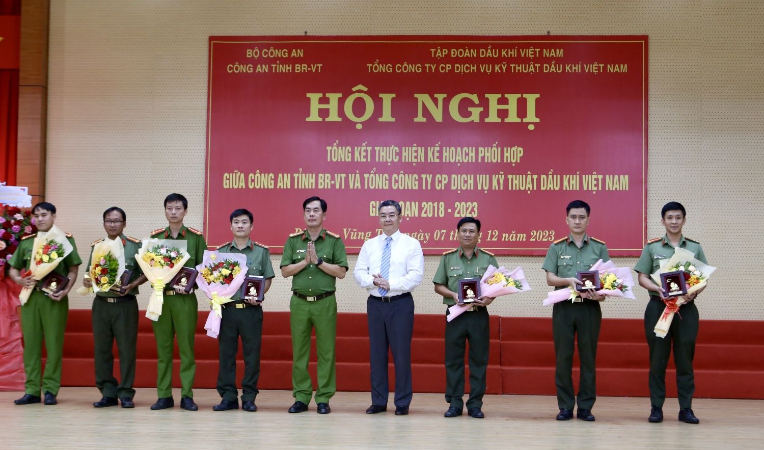 Công an tỉnh BR-VT và PTSC triển khai hiệu quả công tác an ninh trật tự Công an tỉnh BR-VT và PTSC phối hợp triển khai hiệu quả công tác bảo vệ an ninh, an toàn Dầu khí