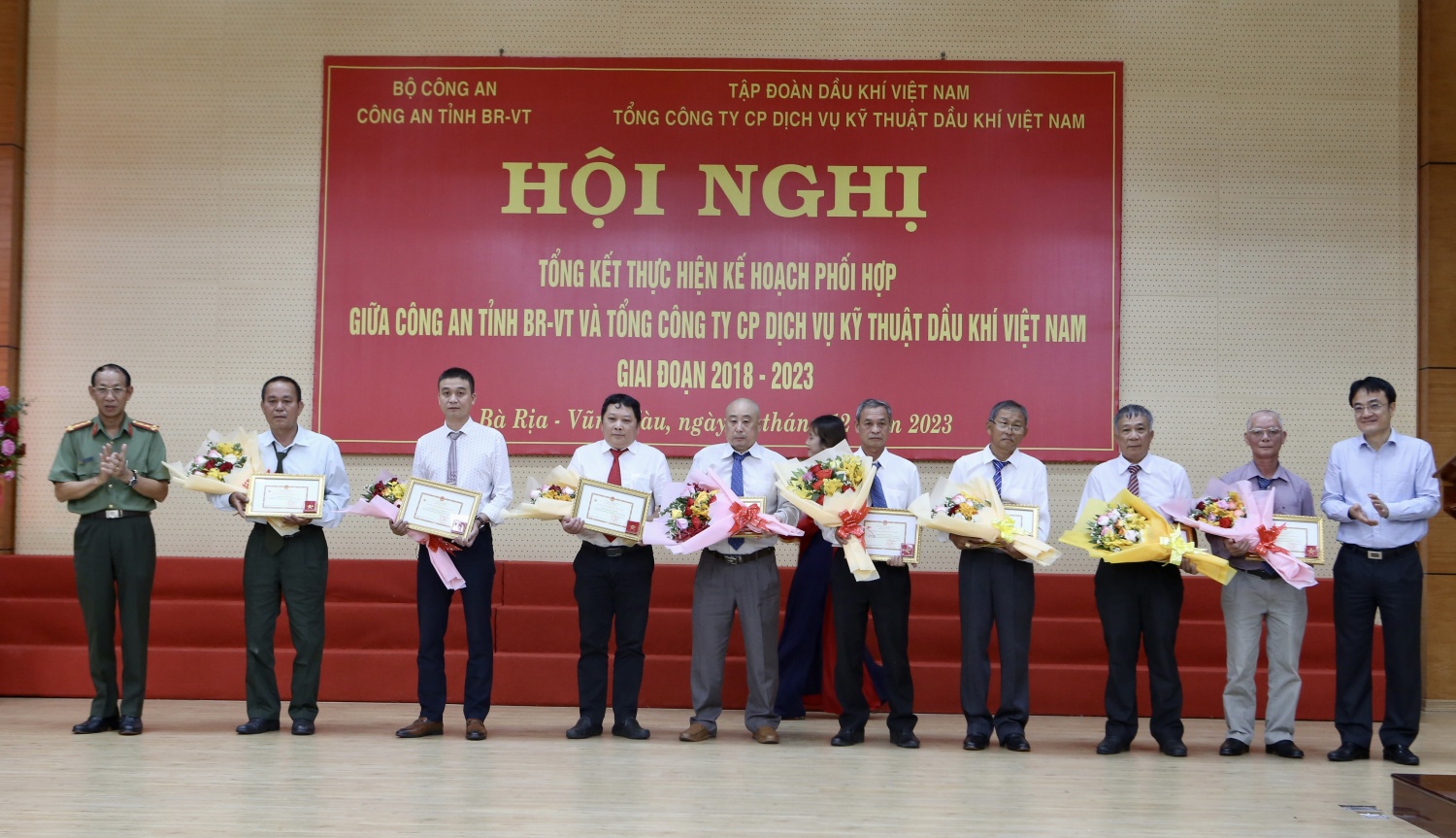 Công an tỉnh BR-VT và PTSC triển khai hiệu quả công tác an ninh trật tự Công an tỉnh BR-VT và PTSC phối hợp triển khai hiệu quả công tác bảo vệ an ninh, an toàn Dầu khí