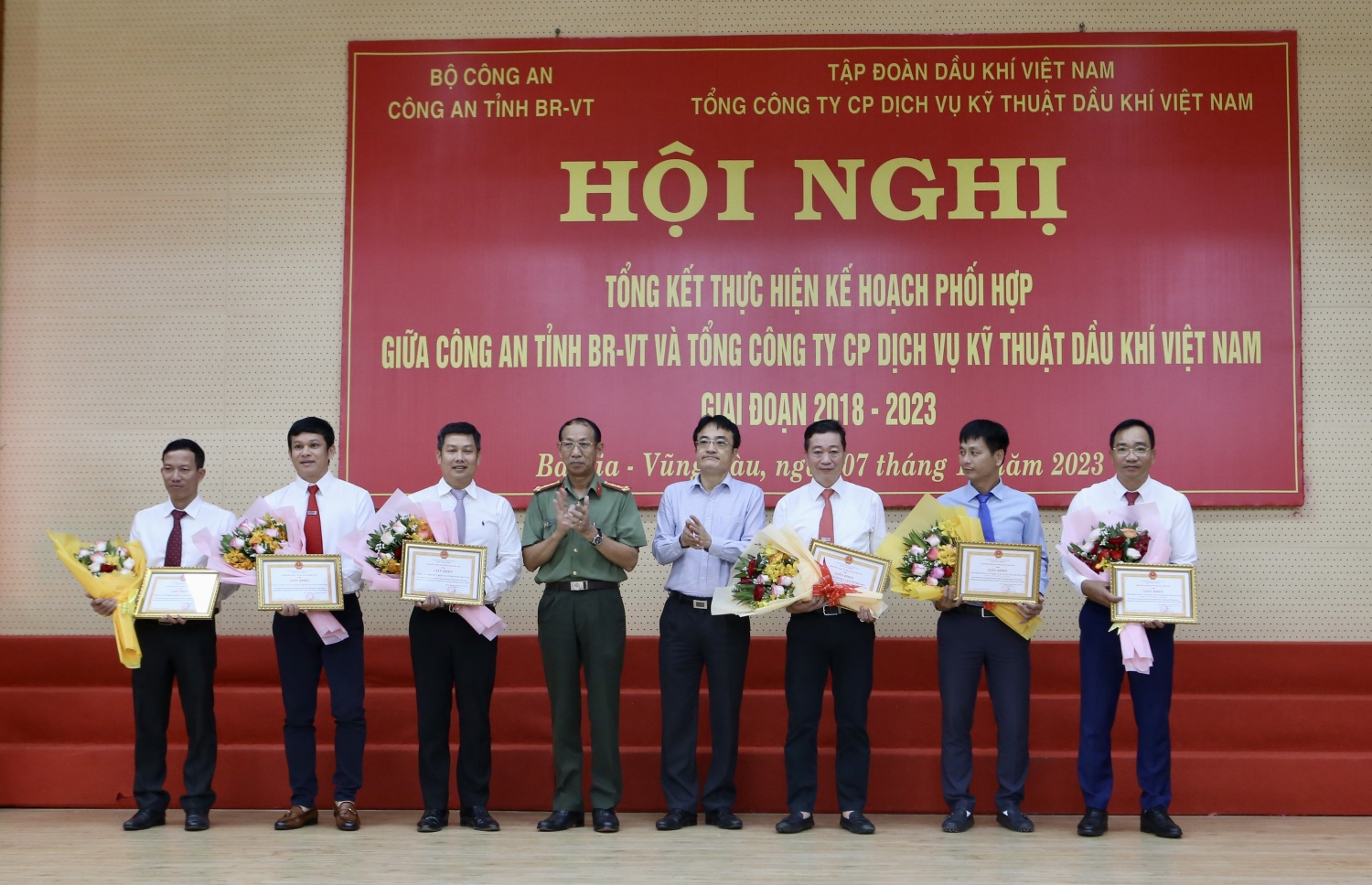 Công an tỉnh BR-VT và PTSC triển khai hiệu quả công tác an ninh trật tự Công an tỉnh BR-VT và PTSC phối hợp triển khai hiệu quả công tác bảo vệ an ninh, an toàn Dầu khí