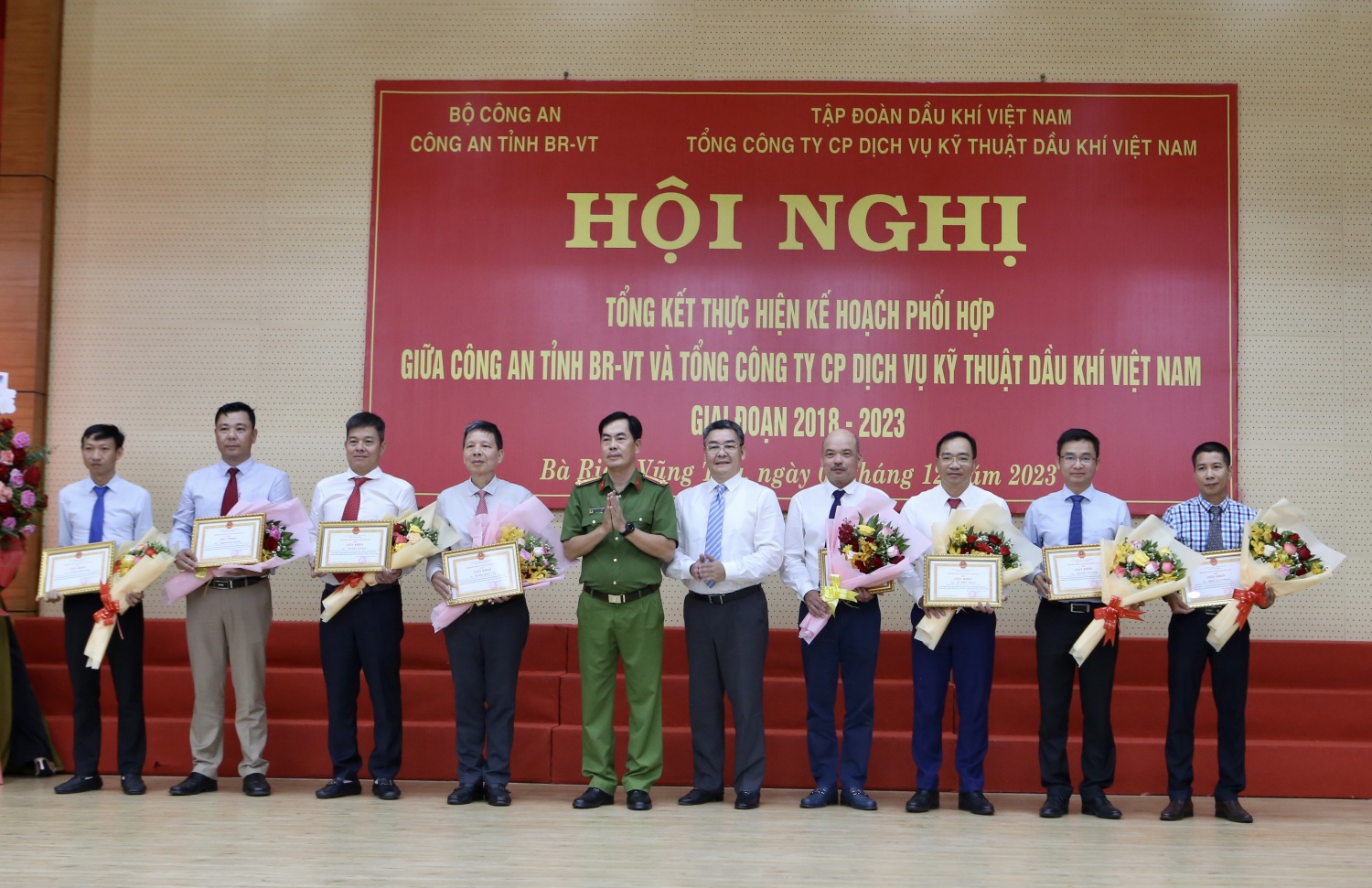 Công an tỉnh BR-VT và PTSC triển khai hiệu quả công tác an ninh trật tự Công an tỉnh BR-VT và PTSC phối hợp triển khai hiệu quả công tác bảo vệ an ninh, an toàn Dầu khí