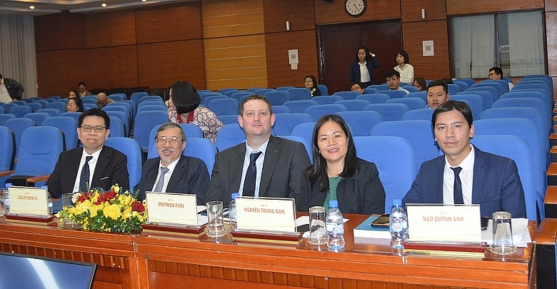 Petrovietnam phổ biến kiến thức về việc bắt đầu một vụ kiện trọng tài thương mại quốc tế Petrovietnam phổ biến kiến thức về việc bắt đầu một vụ kiện trọng tài thương mại quốc tế
