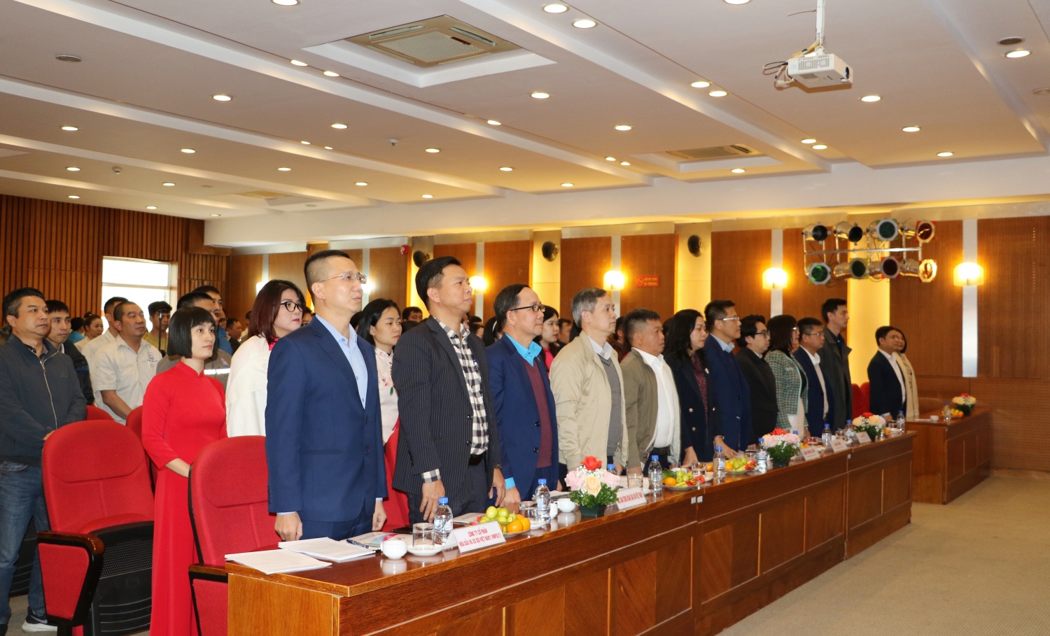 VNPOLY tổ chức thành công Hội nghị tổng kết SXKD năm 2023, định hướng kế hoạch năm 2024 và Hội nghị Người lao động năm 2024 VNPOLY duy trì liên tục hoạt động SXKD với chất lượng sản phẩm cao