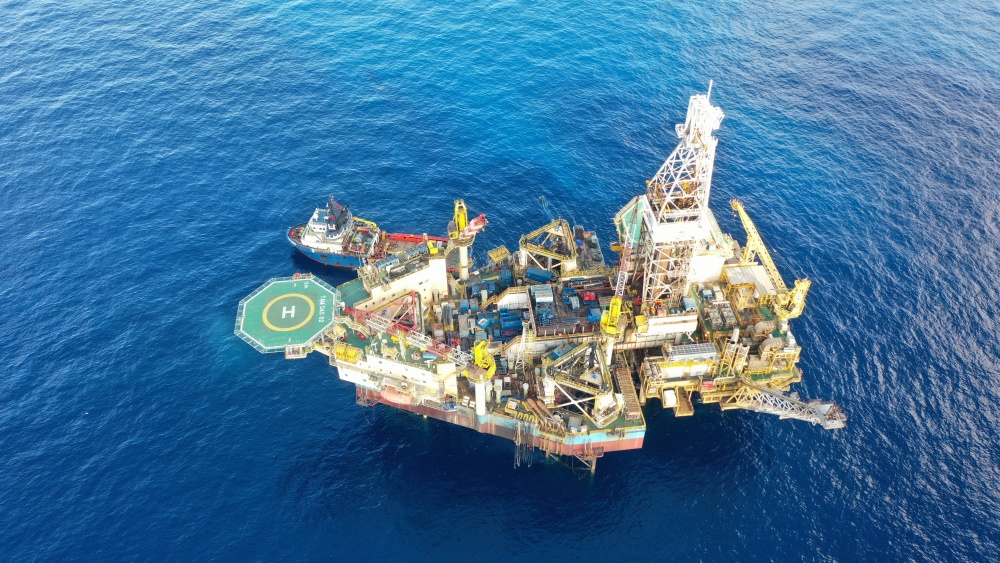 09-LAT-AB-0001-03: TNG giữa biển khơi. 09-LAT-AB-0001-03: TNG giữa biển khơi.
