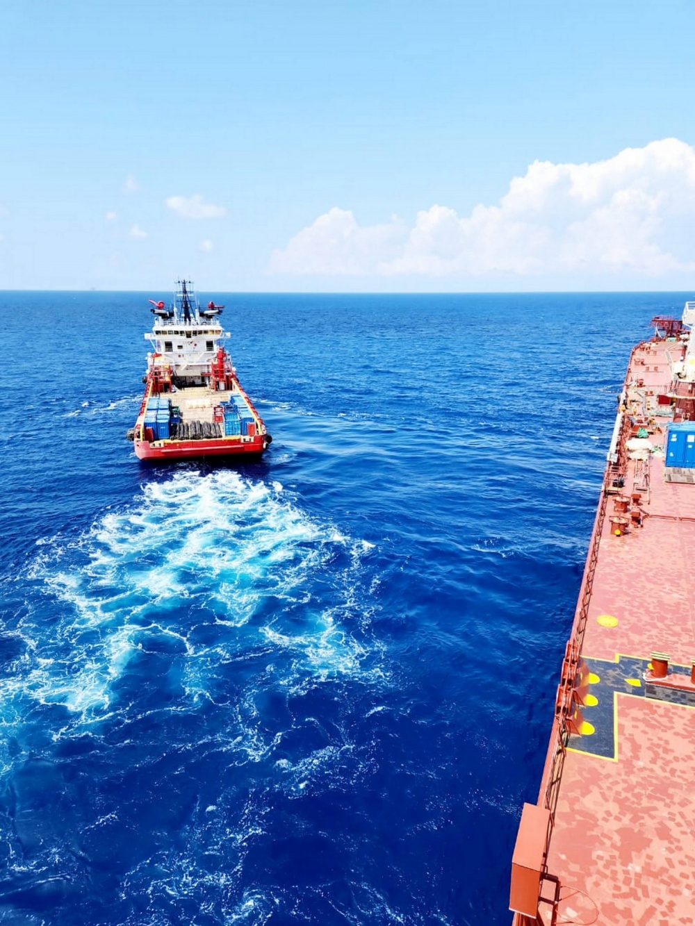 10-LPT-AD-0035: Tàu FSV rời mạn. 10-LPT-AD-0035: Tàu FSV rời mạn.