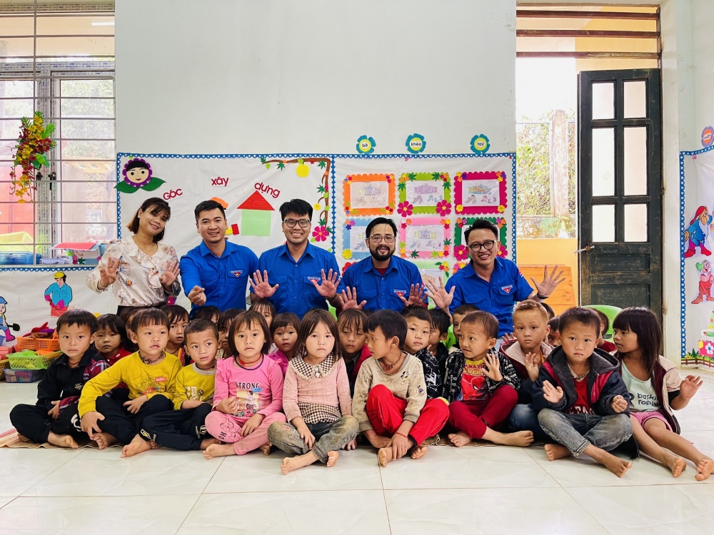 Tác phẩm dự thi Tác phẩm dự thi