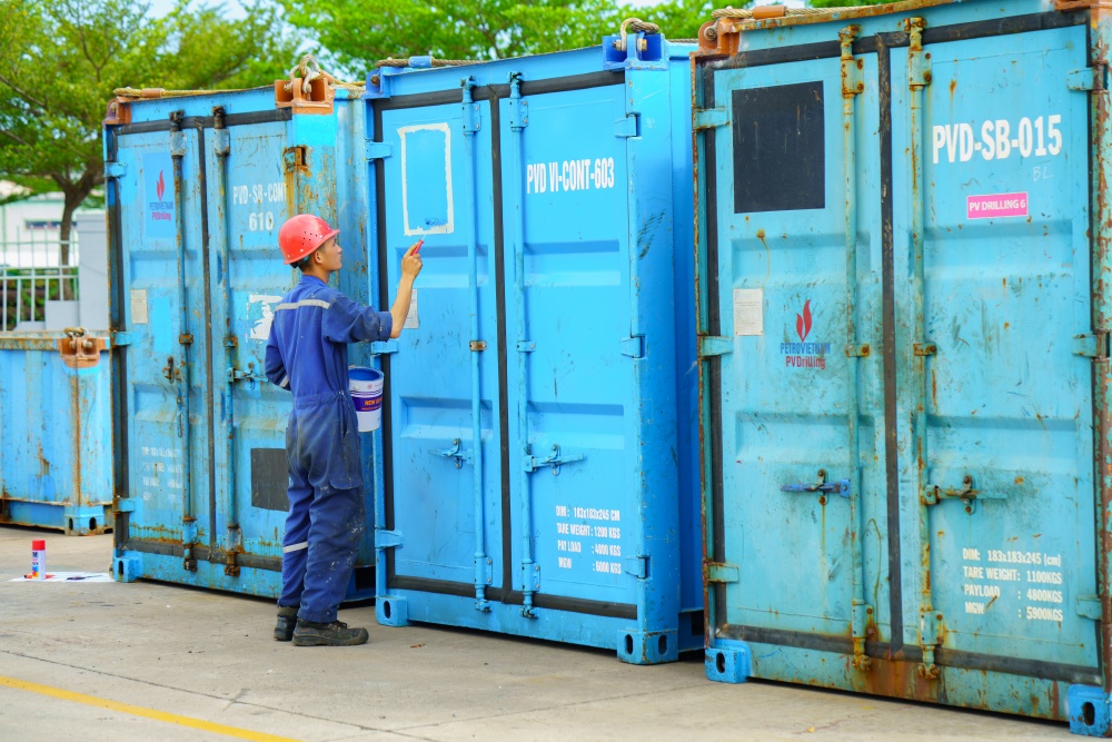 Tác phẩm dự thi 'Petrovietnam trong tôi': Bộ ảnh “'Hậu phương” của các giàn khoan PV Drilling', tác giả Nguyễn Thị Thanh (PV Drilling) Tác phẩm dự thi 'Petrovietnam trong tôi': Bộ ảnh “'Hậu phương” của các giàn khoan PV Drilling', tác giả Nguyễn Thị Thanh (PV Drilling)