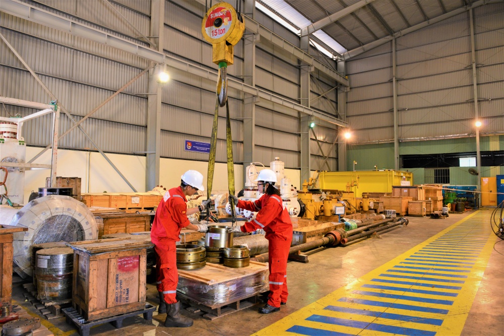 18-NTT2-AB-0001-07: Chung sức tạo thành quả. 18-NTT2-AB-0001-07: Chung sức tạo thành quả.
