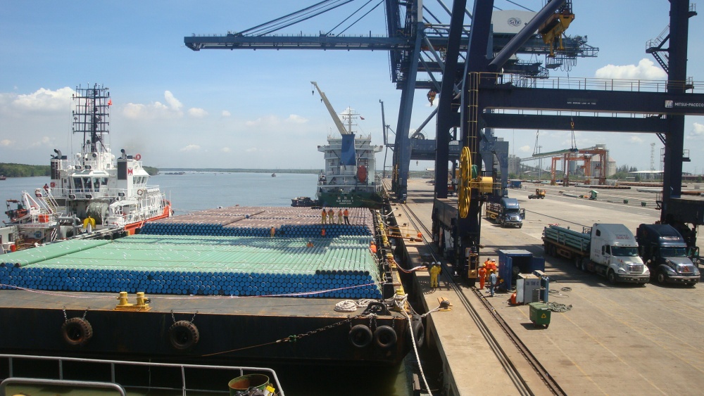 16-PTLN-AD-0005: Công ty PVCoating bàn giao sản phẩm bọc ống thành phẩm cho Chủ đầu tư các Dự án Dầu khí tại Cảng Phú Mỹ. 16-PTLN-AD-0005: Công ty PVCoating bàn giao sản phẩm bọc ống thành phẩm cho Chủ đầu tư các Dự án Dầu khí tại Cảng Phú Mỹ.