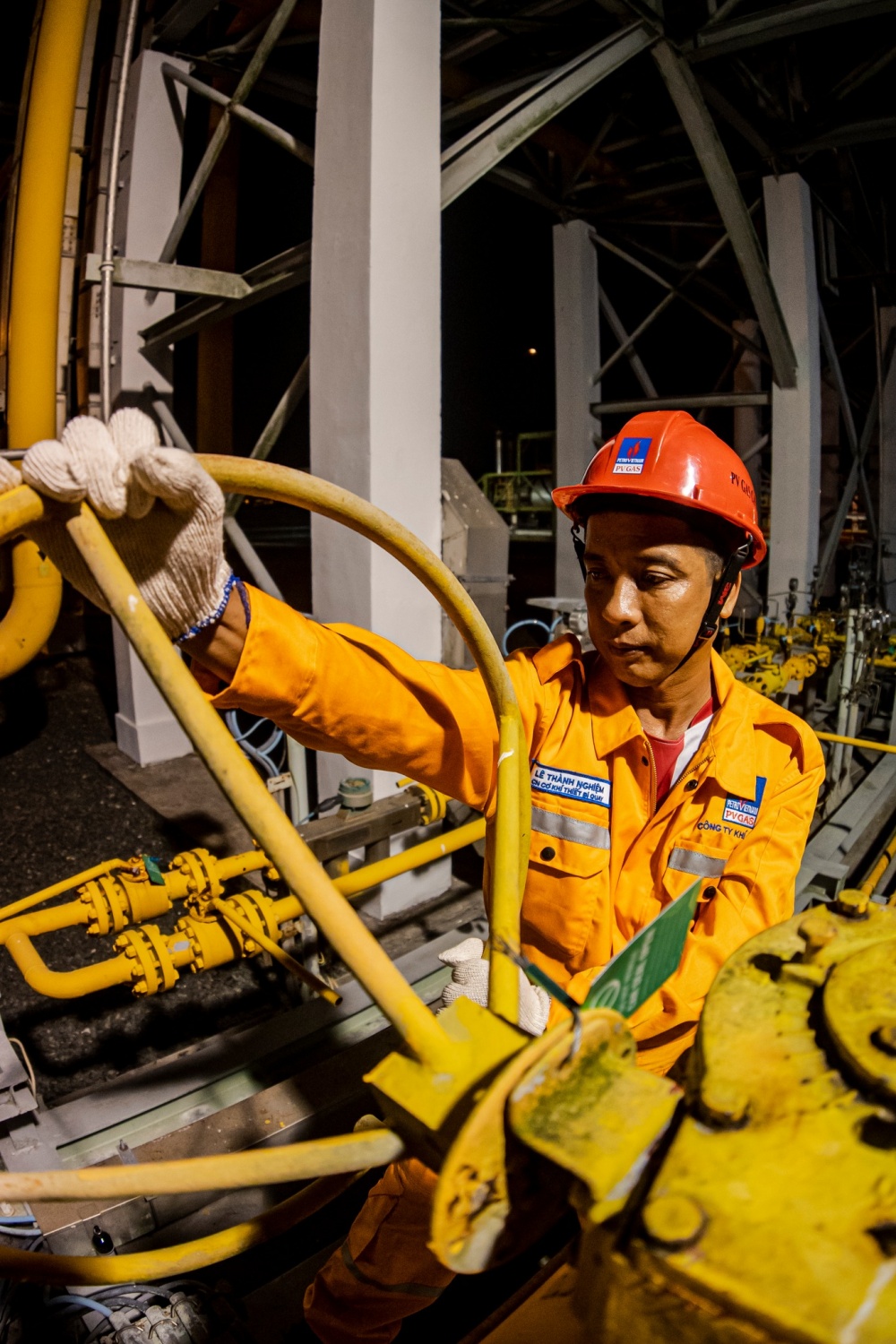 16-TKN-AD-0002: nét đẹp lao động của người PV GAS trong dừng khí 2023. 16-TKN-AD-0002: nét đẹp lao động của người PV GAS trong dừng khí 2023.