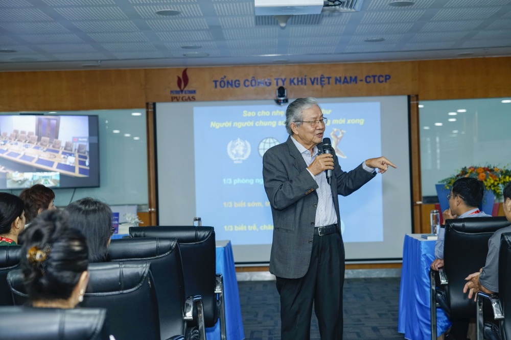 16-TKN-AD-0004: Tọa đàm chăm sóc sức khỏe cho người lao động - Ung thư biết sớm trị lành. 16-TKN-AD-0004: Tọa đàm chăm sóc sức khỏe cho người lao động - Ung thư biết sớm trị lành.