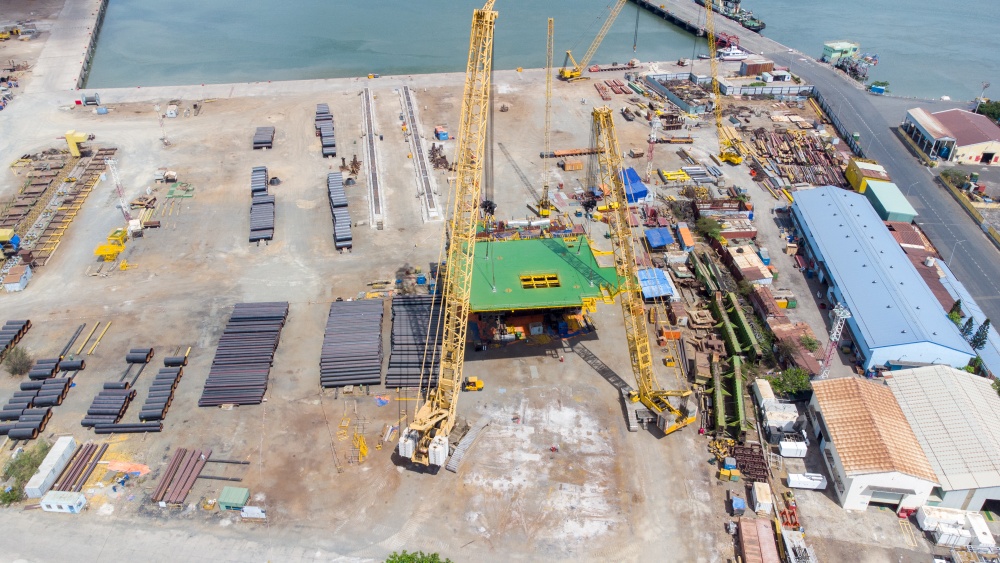 09-VDH-AD-0004: Cất nóc khối thượng tầng. 09-VDH-AD-0004: Cất nóc khối thượng tầng.