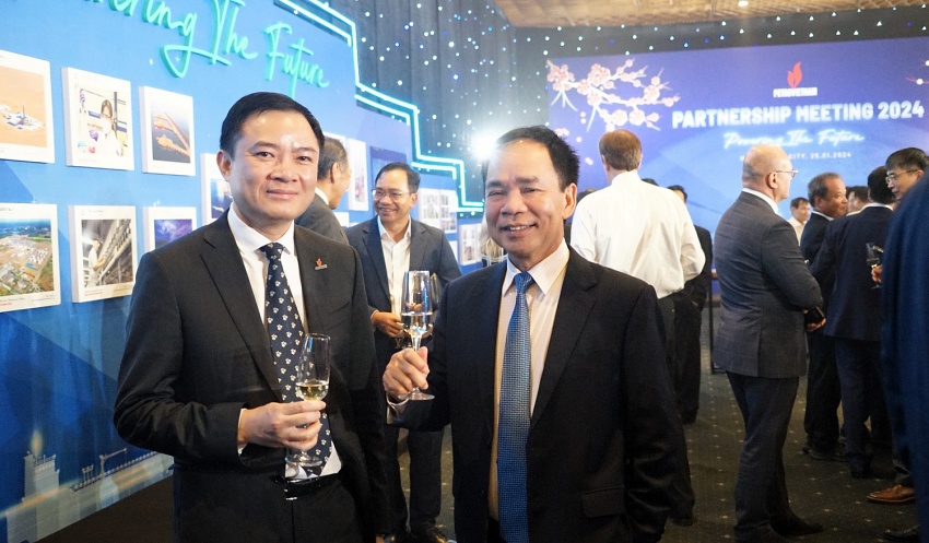 Petrovietnam gặp mặt các nhà thầu dầu khí năm 2024: Tiếp sức cho tương lai Petrovietnam gặp mặt các nhà thầu dầu khí năm 2024