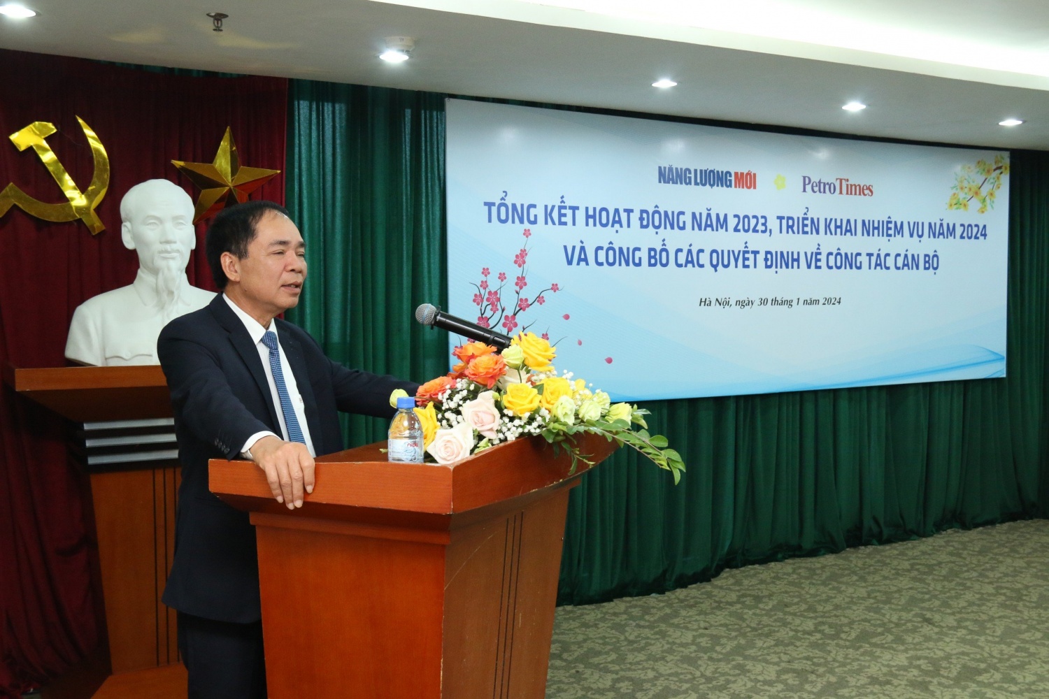 Tạp chí Năng lượng Mới - PetroTimes tổng kết hoạt động năm 2023, triển khai nhiệm vụ năm 2024 Tạp chí Năng lượng Mới - PetroTimes tổng kết hoạt động năm 2023, triển khai nhiệm vụ năm 2024